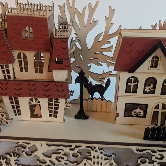 NWT LED Martha Stewart Home Halloween Haunted House JOL Bat Trees Cat Decoration - Picture 7 of 16